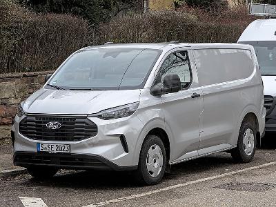 Sahibinden 2023 Ford Transit Custom 320S Trend Panelvan — Garantili